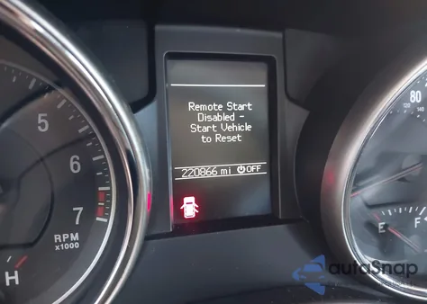 2011 Jeep Grand Cherokee Laredo z USA, uszkodzony, nr VIN 1J4RS4GG1BC659244